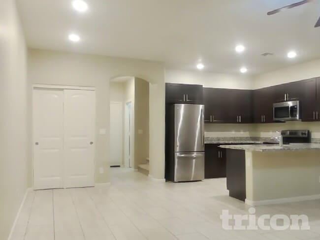 Foto del edificio - 12576 W Lindbergh Dr