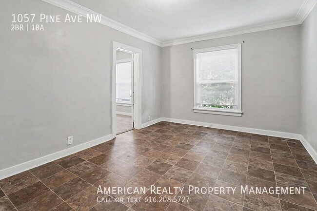 Foto del edificio - 1057 Pine Ave NW