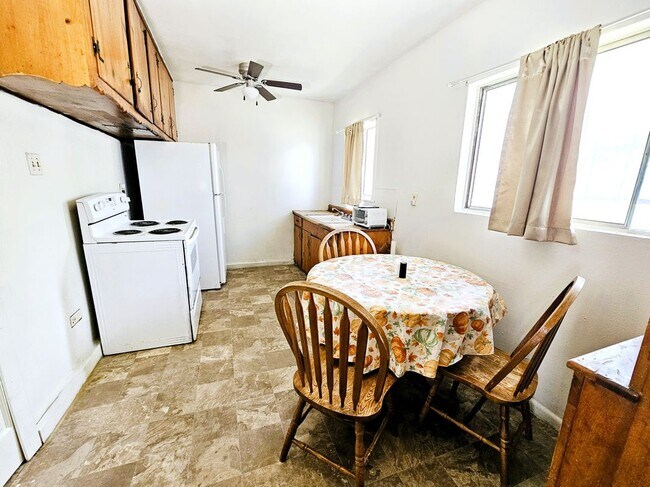Foto del edificio - 108 Westhill Pl