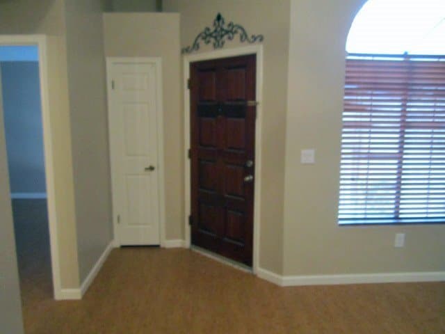 Building Photo - Great 2 bed/2 bath in convenient Mesa loca...