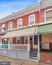 Building Photo - 1026 N Dupont St