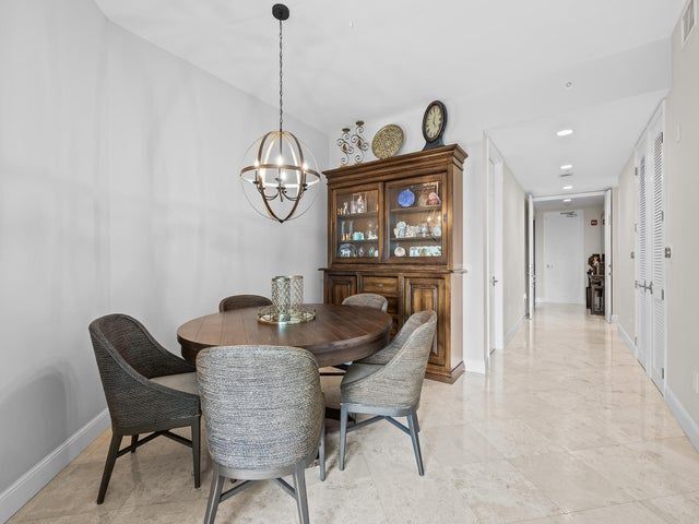 Foto del edificio - 444 Hendricks Isle