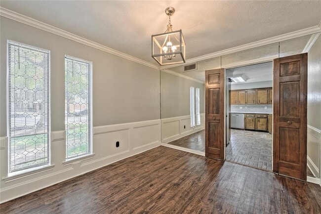 Building Photo - 506 Windsor Glen Dr