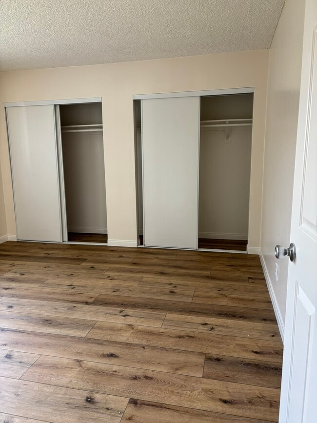 Building Photo - Cedar Apartments