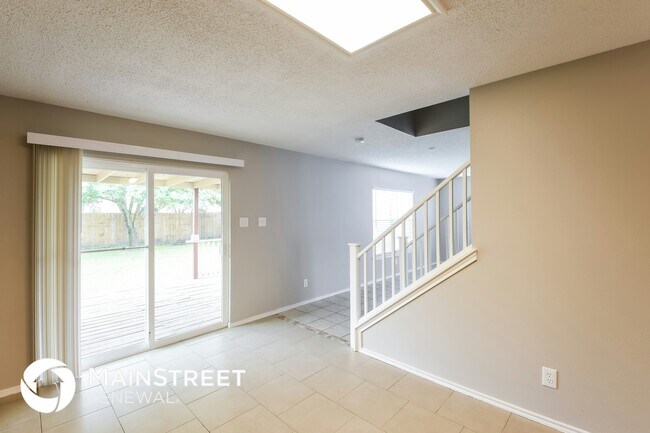 Foto del edificio - 6522 Beech Trail Dr