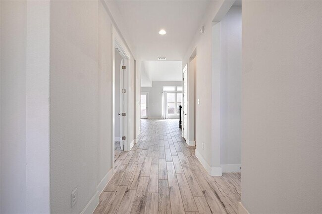 Foto del edificio - 259 Silver Pass