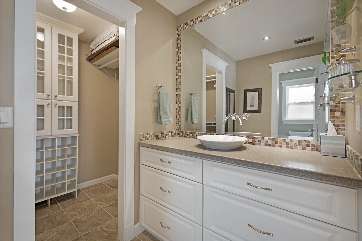 Foto principal - 2626 Pepperwood Cir S