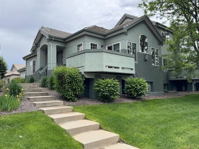 Foto del edificio - Spacious and Open 3BD/2BA House In Longmont!
