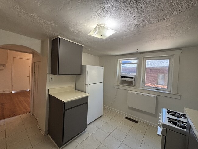 Foto del edificio - 921 Princeton Ave S