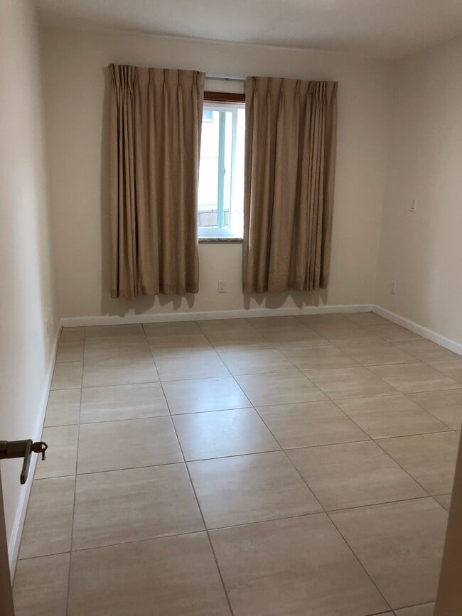 Photo - 705 12th Ave House