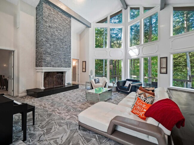 Foto del edificio - 117 Partridge Ln