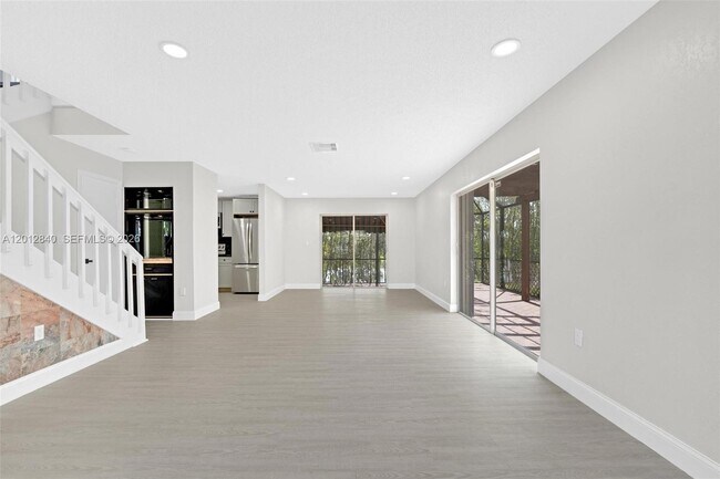 Foto del edificio - 10065 NW 54th Terrace