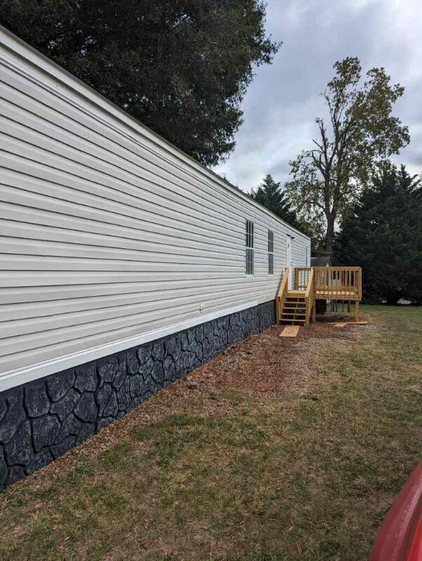 Foto del edificio - 100 Mary Ln