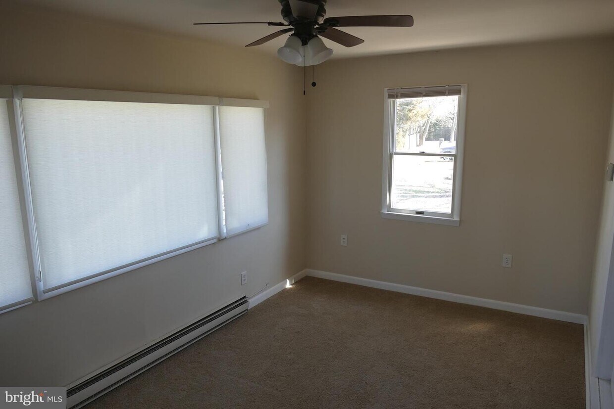 Foto principal - 3718 6th Ave