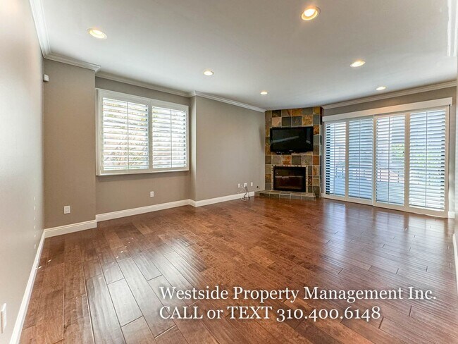 Foto del edificio - 8701 Falmouth Ave