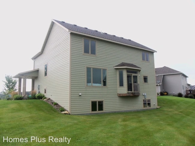 Building Photo - 1688 Echo Ridge Rd SW