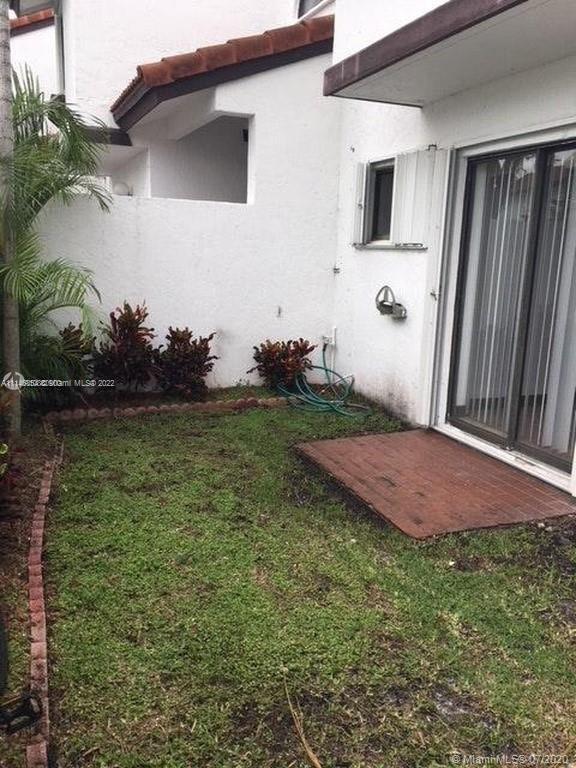 Building Photo - 1281 SW 124th Ct