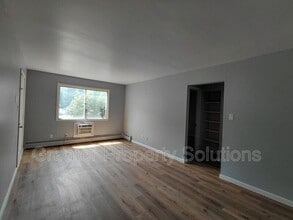Building Photo - 6238 Kathryn Ct