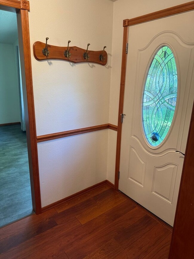 Building Photo - Beautiful 3 Bedroom Ranch Style House with 2 Car Garage, Fences Yard, Fireplace, Workshop & MORE!