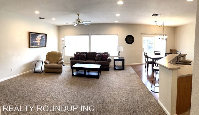 Foto del edificio - 3 br, 2 bath House - 9878 Wildhawk West Dr