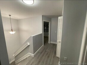 Building Photo - 4151 Eastridge Cir