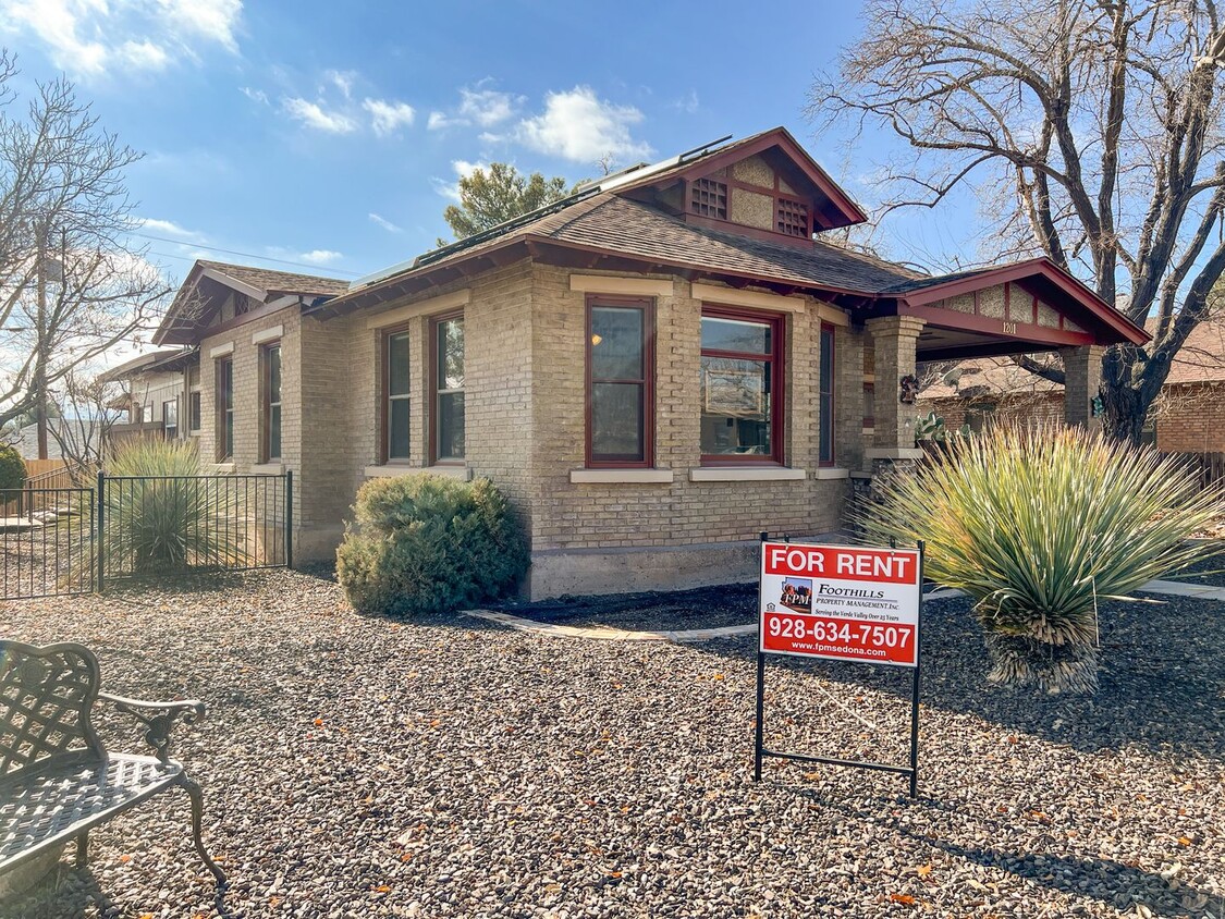 Primary Photo - RESTORED HISTORICAL HOME WITH ART STUDIO -...