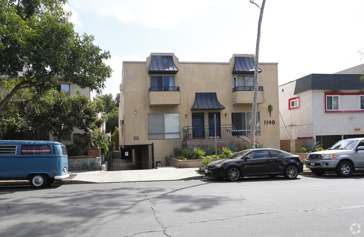 Building - 1140 N Ogden