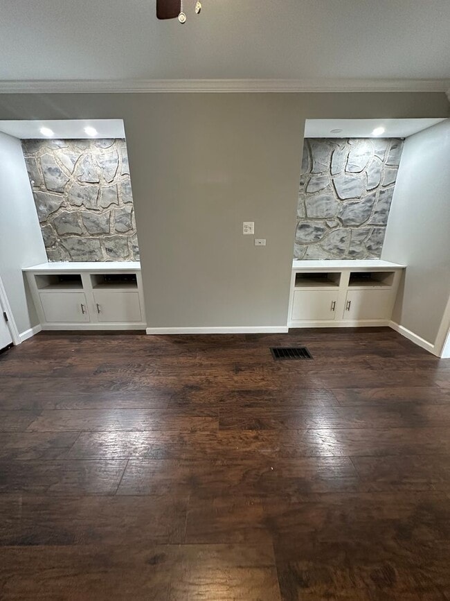 Foto del edificio - 1007 Lake Ave