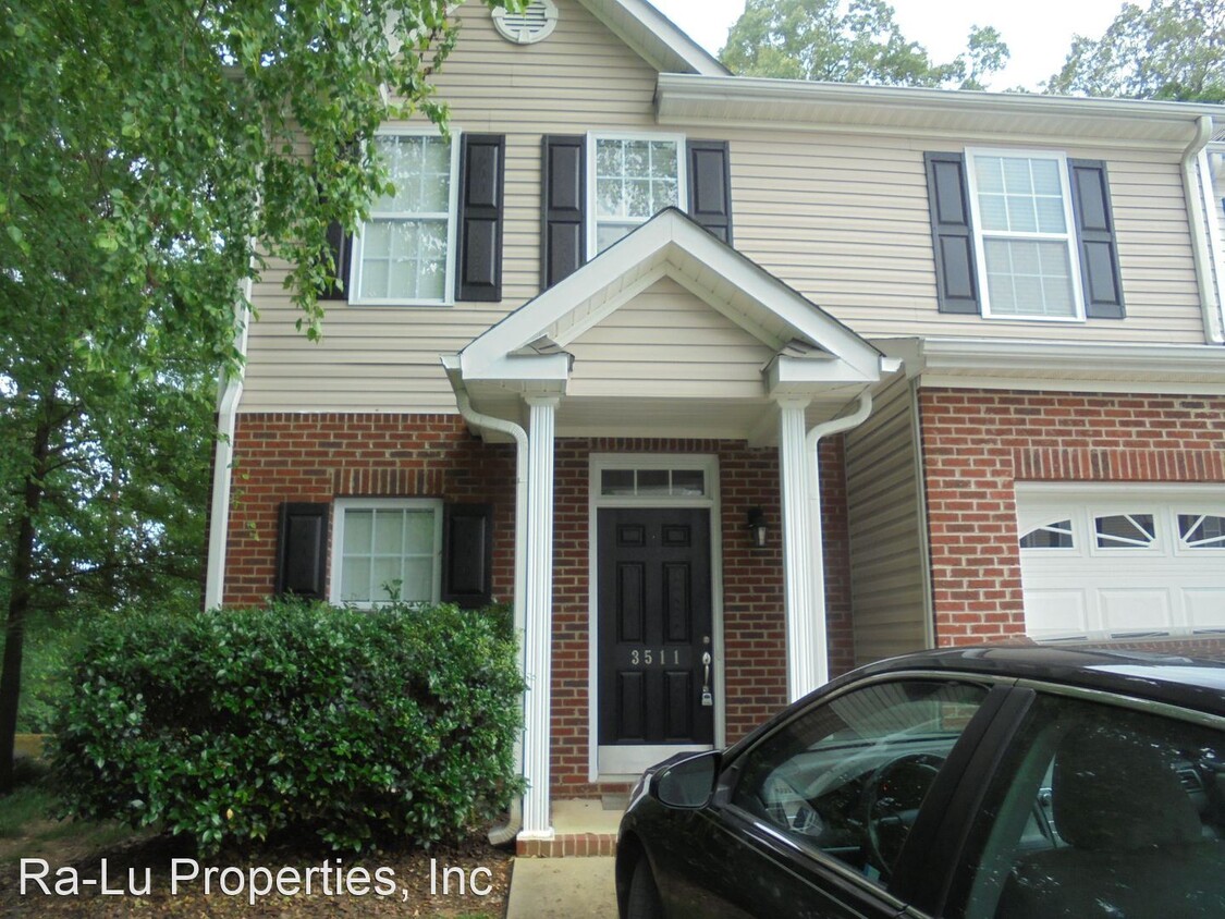 Primary Photo - 3511 Park Hill Crossing Dr