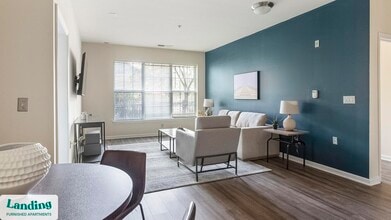 Building Photo - 1776 Patriots Ln