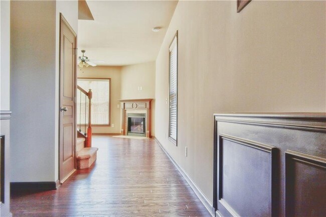 Foto del edificio - 3676 Archgate Ct