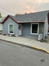 Building Photo - 217 N Dakota St