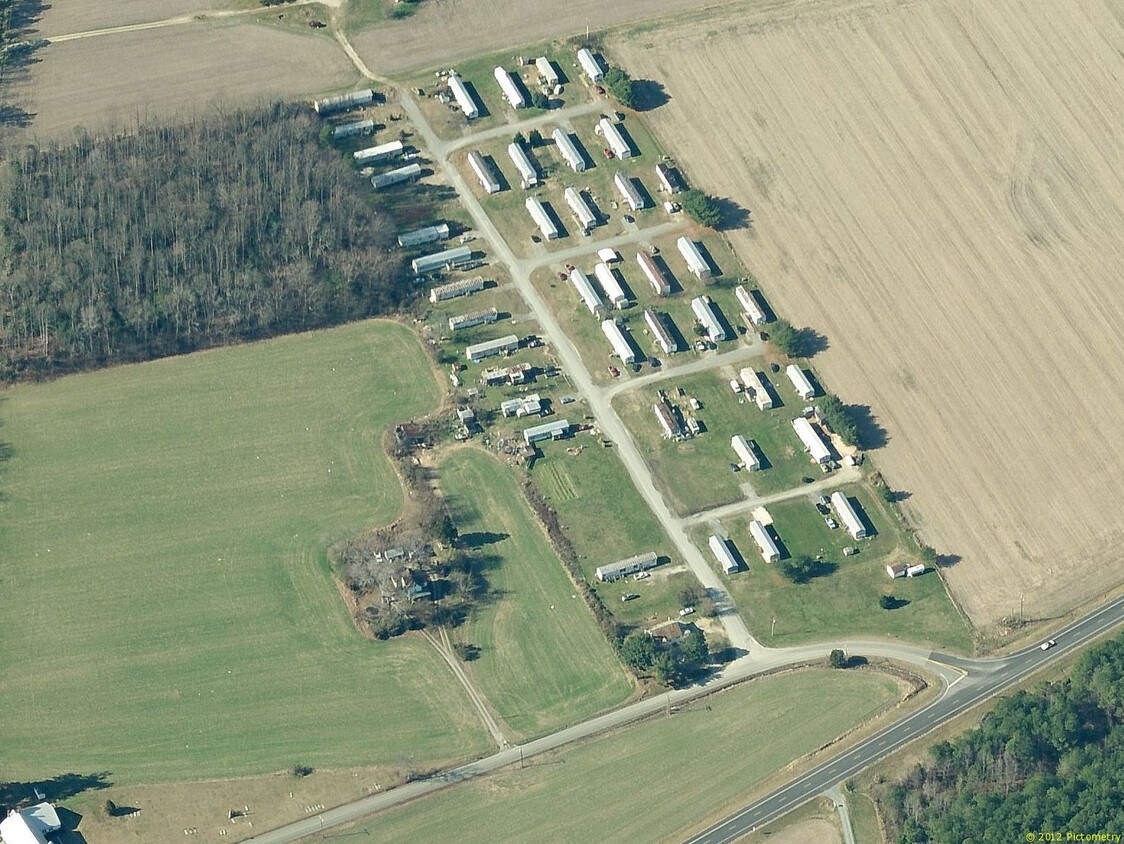 Foto aérea - Meadows Mobile Home Estates