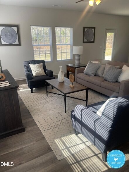 Foto del edificio - 66705 Hardwick Ln