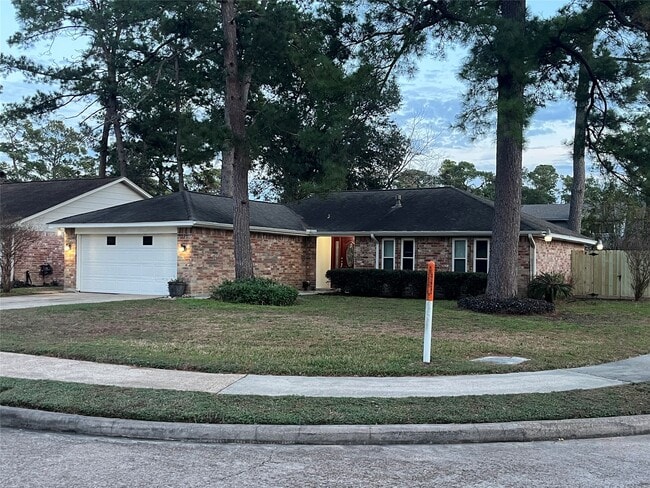 Foto del edificio - 9723 Halkirk St