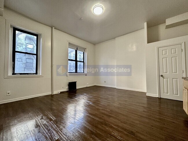 Building Photo - 257 West 113th Street