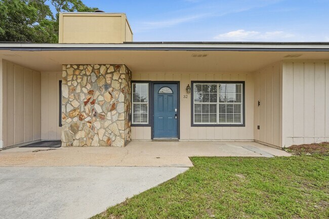 Foto del edificio - 3BR w/ IDEAL location near Hurlburt Field!!