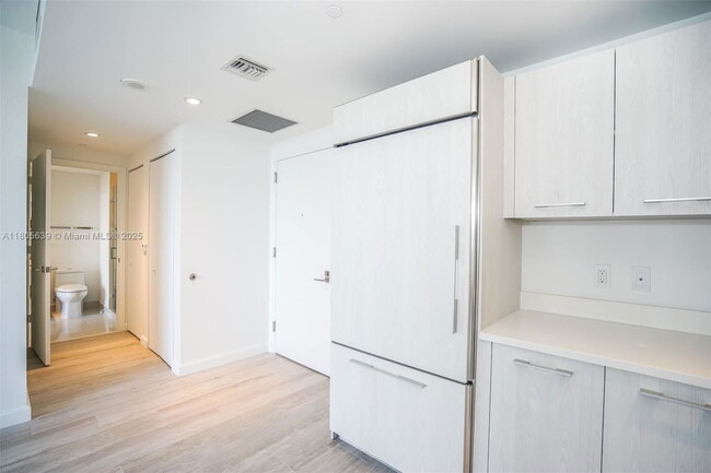 Foto del edificio - 55 SW 9th St