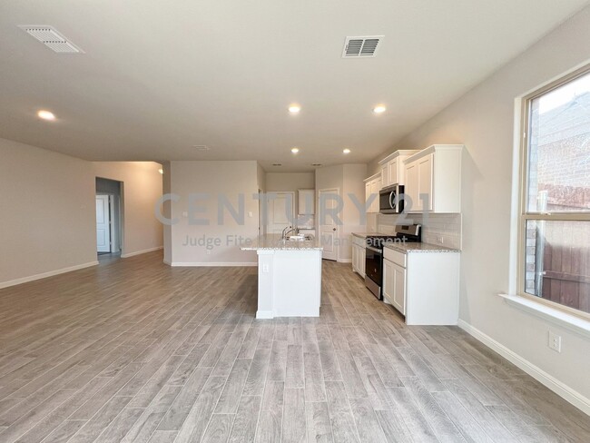 Foto del edificio - Crisp and Clean 4/2/2 in Boyd For Rent!