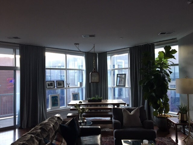 Living & Dining - 324 E Main St