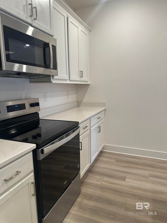 Foto del edificio - 16863 Fedora Dr