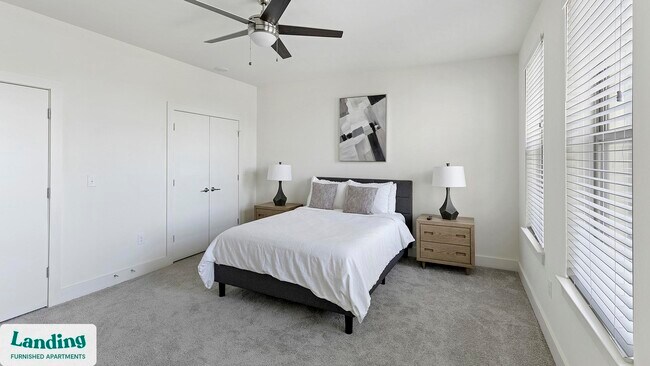 Foto del edificio - 5200 White Settlement Rd