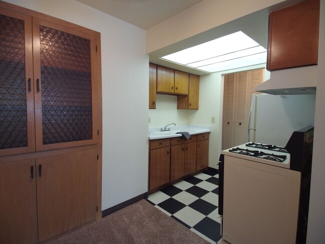 Interior Photo - Oakview Manor