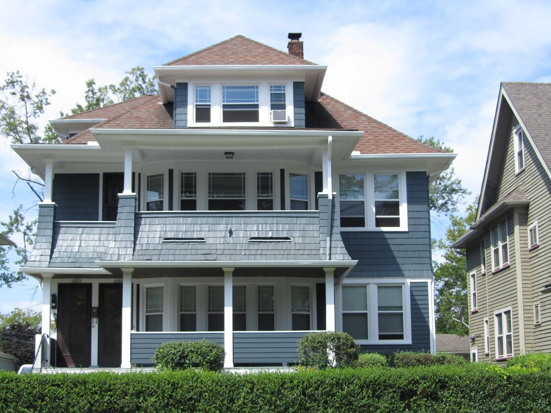 1690 Coventry Rd, Cleveland Heights, OH 44118 Apartments in Cleveland