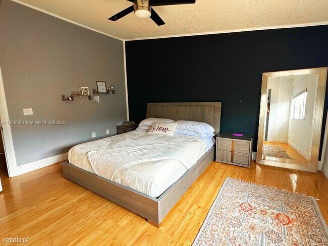 Foto del edificio - 3 br, 2.5 bath Townhome - West Kendall Lak...