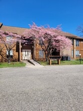 Building Photo - 500 Oxcart Rd