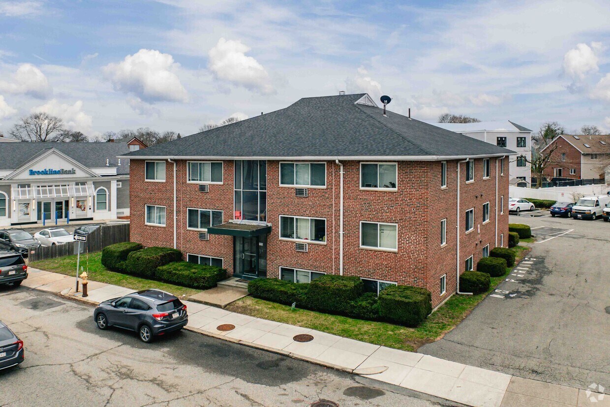 Foto principal - 195 Salem St