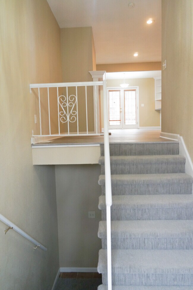 6911 N Fisk Ave, Kansas City, MO 64151 Townhome Rentals in Kansas