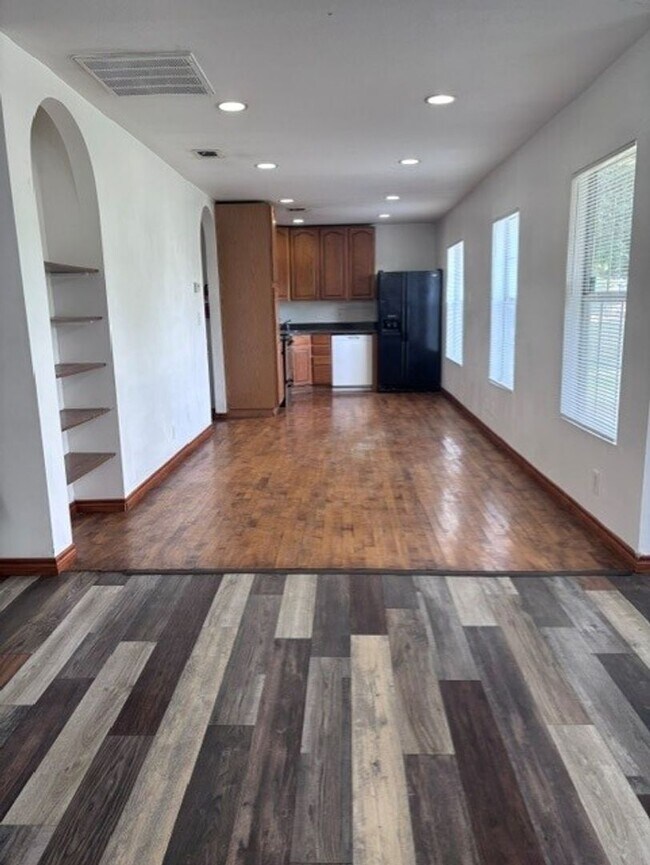Foto del edificio - 2718 W Craig Pl