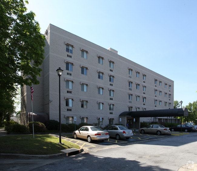 Clisby Towers Apartments Macon, GA